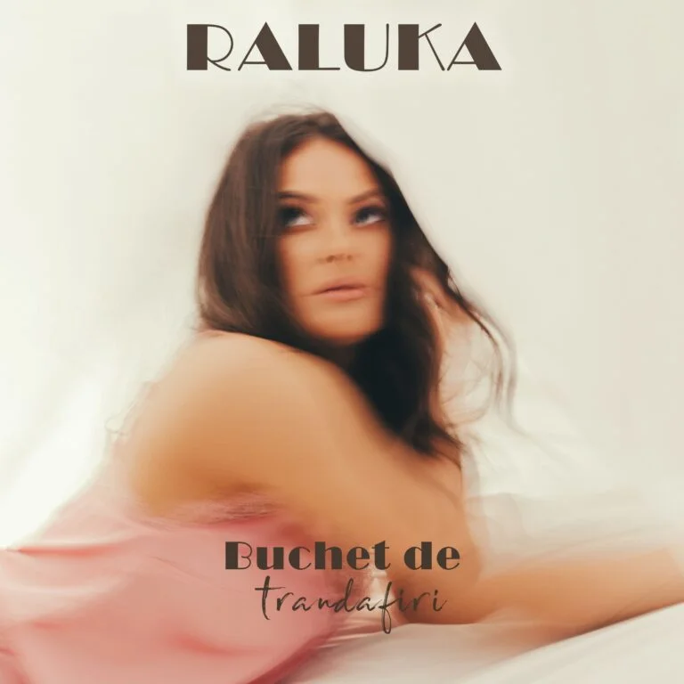 raluka buchet de trandafiri